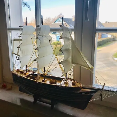 Steuermannskammer By Strandgut Lejlighed Born